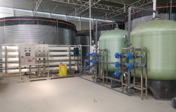 河南兰考20T反渗透设备安装调试完成