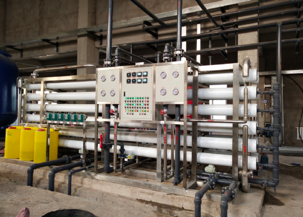 河南濮阳30T双级反渗透+EDI设备