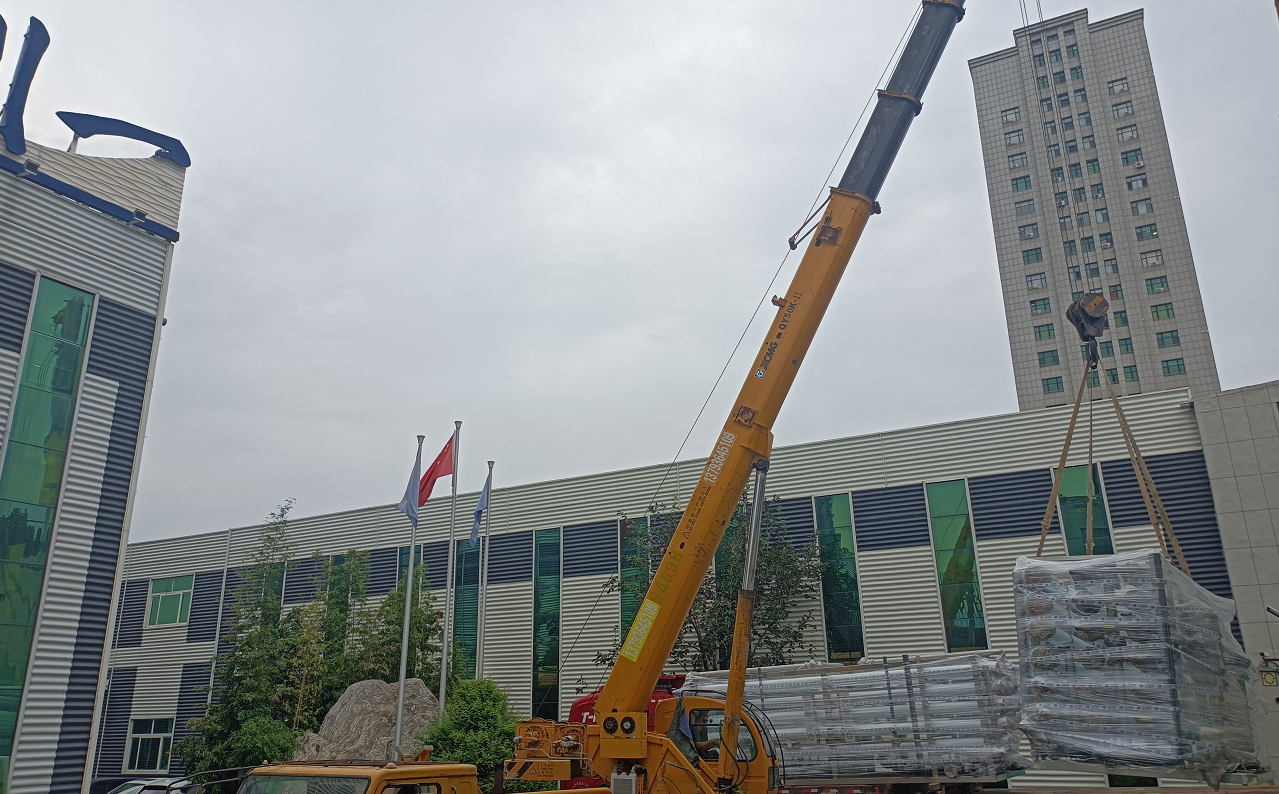 【川一股份】70T双级反渗透设备+EDI超纯水设备发往江苏连云港